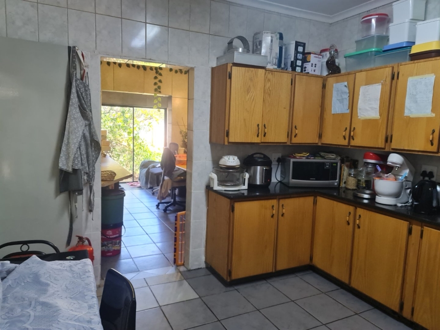 3 Bedroom Property for Sale in Protea Park North West